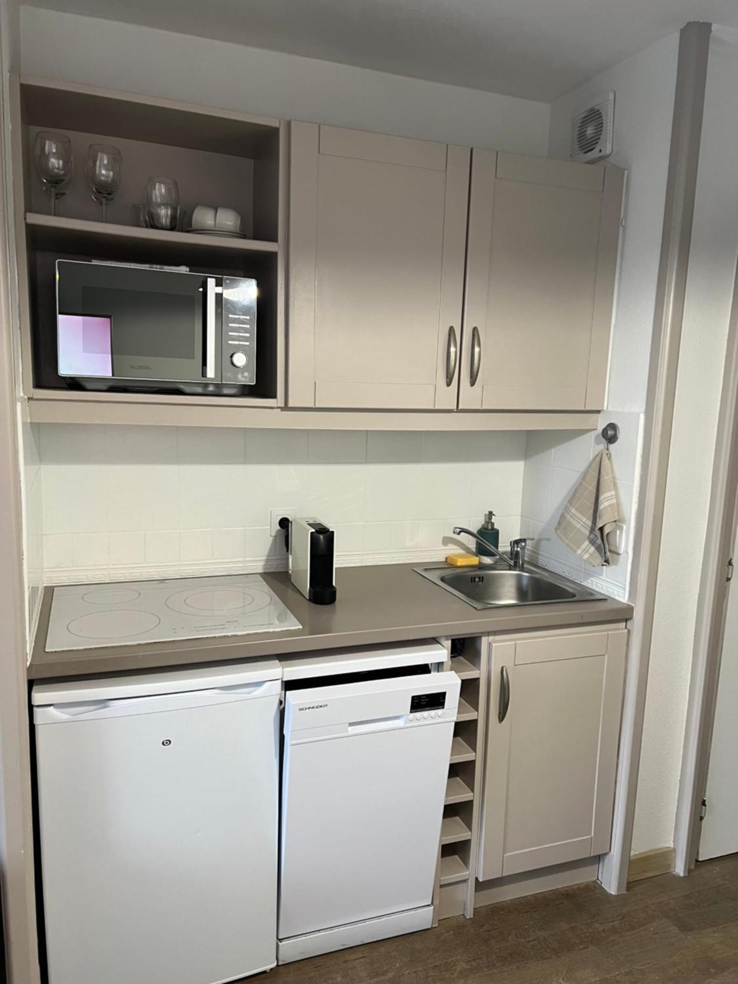 Appartement Bord De Mer Residence L'Ange Gardien 빌프랑슈쉬르메르 외부 사진
