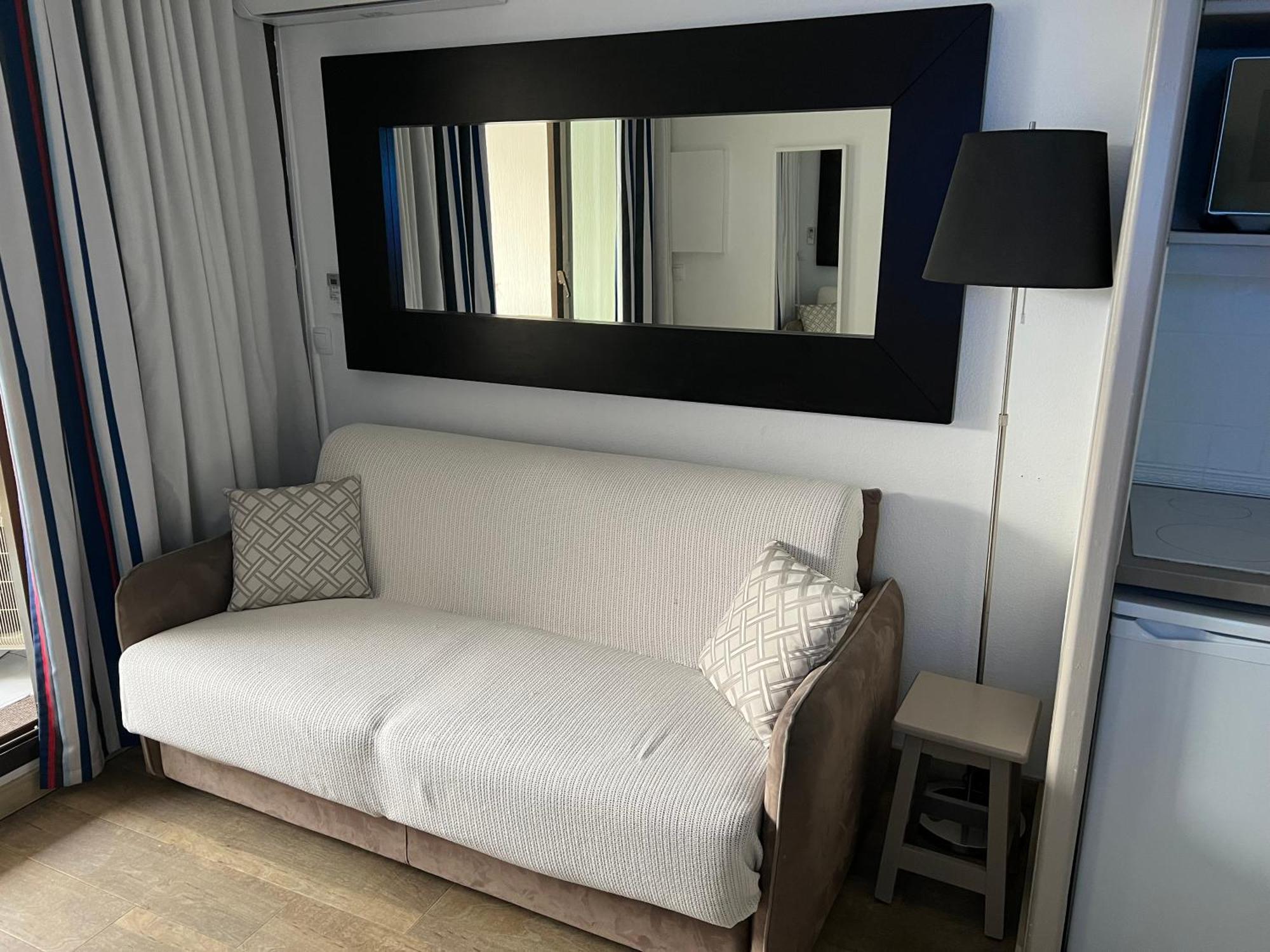 Appartement Bord De Mer Residence L'Ange Gardien 빌프랑슈쉬르메르 외부 사진